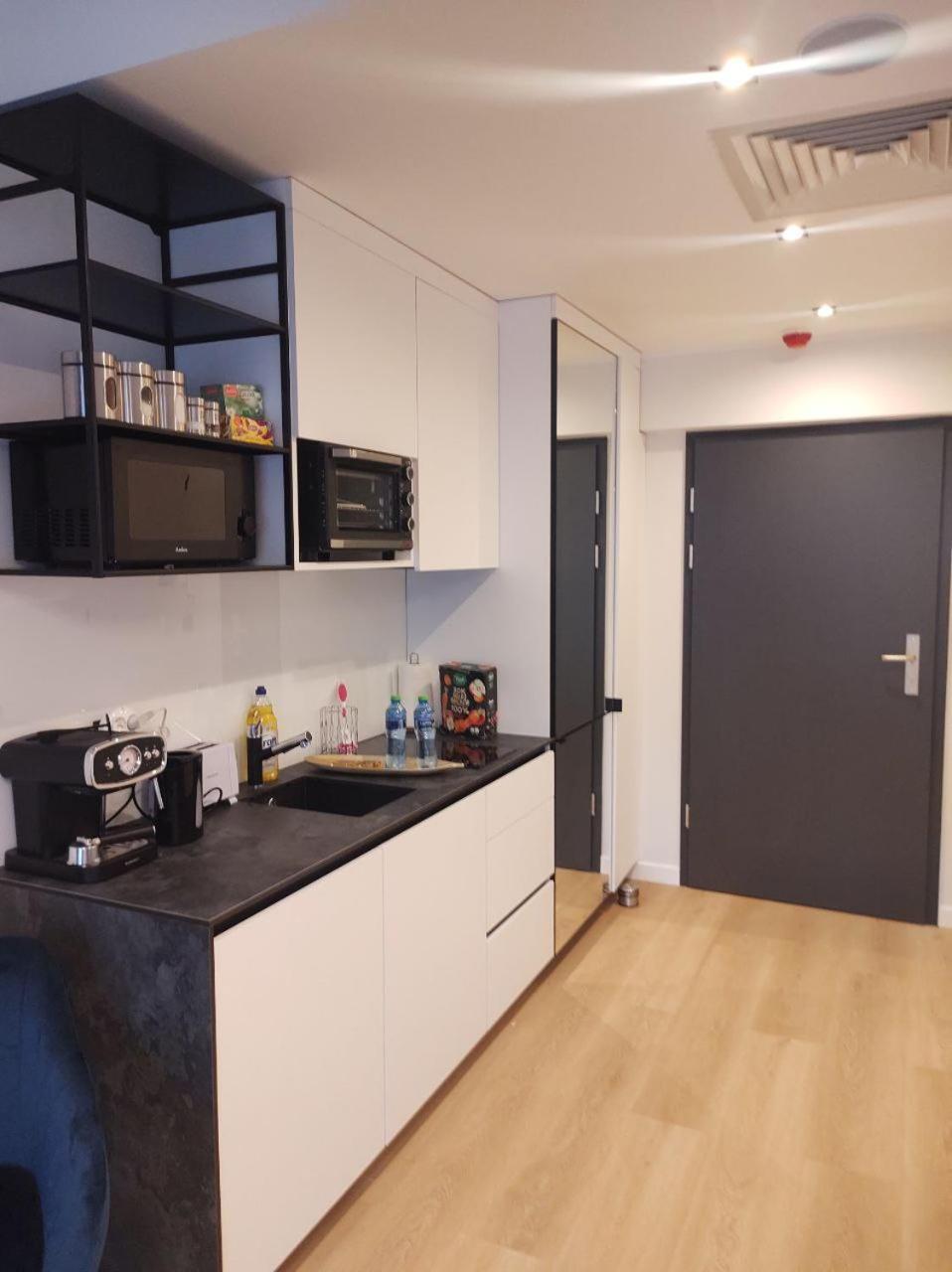 Totu Today-Plac Wolnosci 6 Apartamenty, Faktura Vat, Self Check-In Poznan Exterior photo